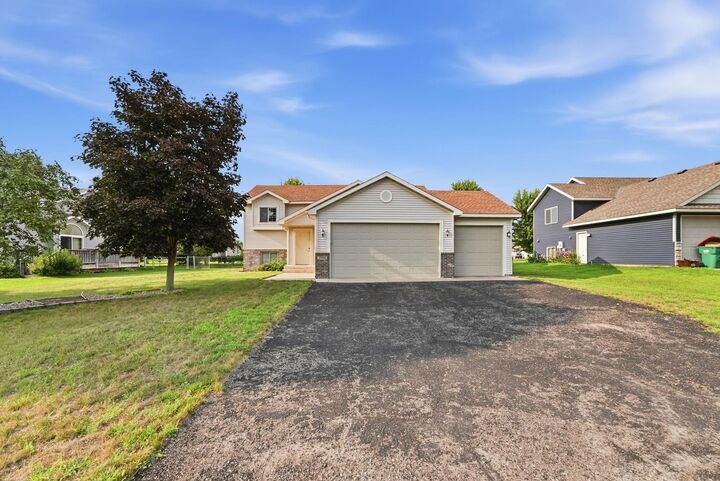 Property Photo: 17056 Trillium Lane MN 55309