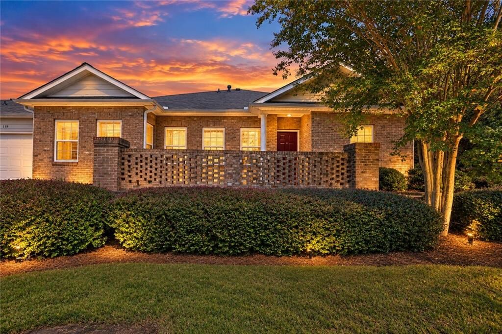 Property Photo: 119 Villa Park Circle GA 30087
