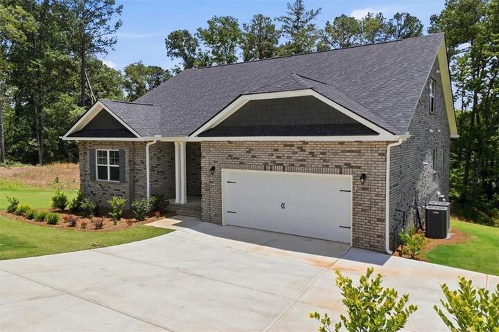 Property Photo: 3353 Siena Place GA 30135