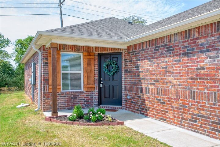 Property Photo: 7704 Melody Lane AR 72916