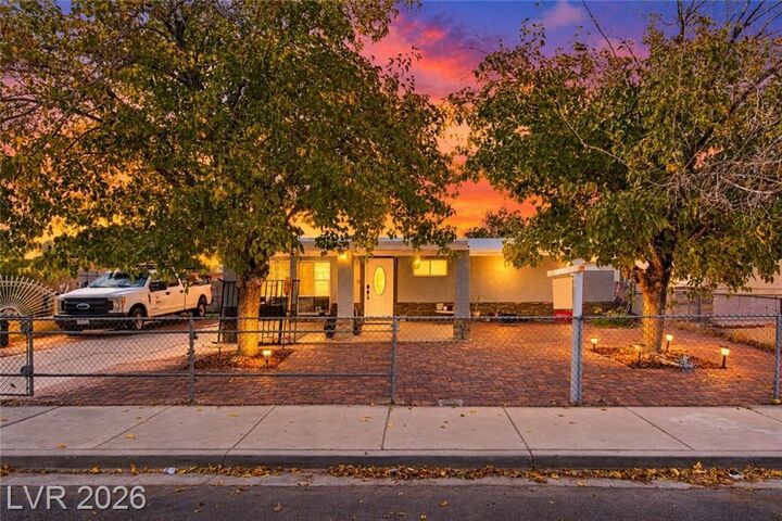 Property Photo: 3216 Osage Avenue NV 89101