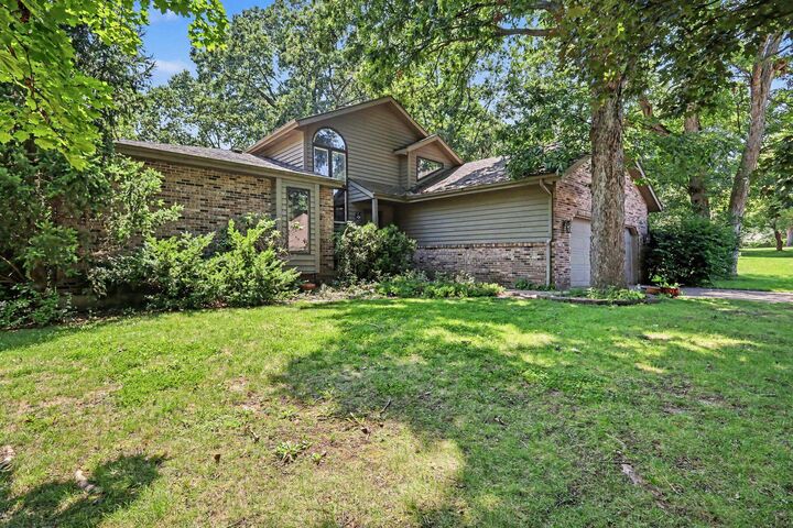 Property Photo: 804 Brandonbury Drive IN 46383