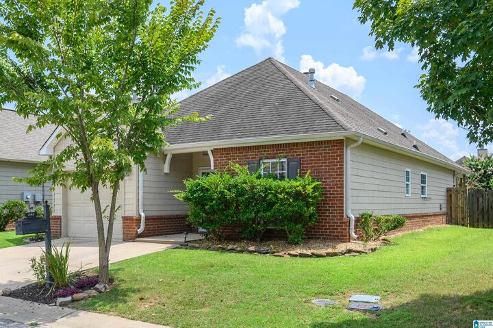 Property Photo: 109 Holland Trail AL 35124
