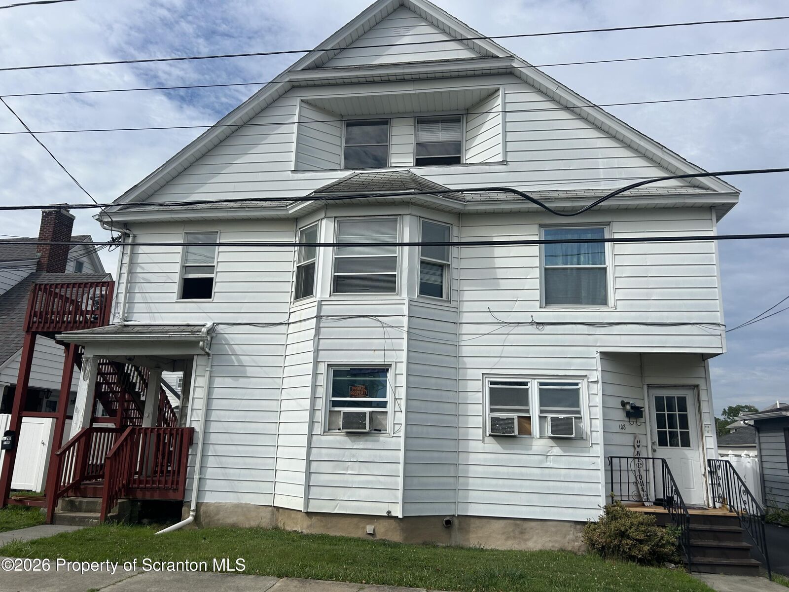Property Photo:  108 110 E Atherton Street  PA 18517 
