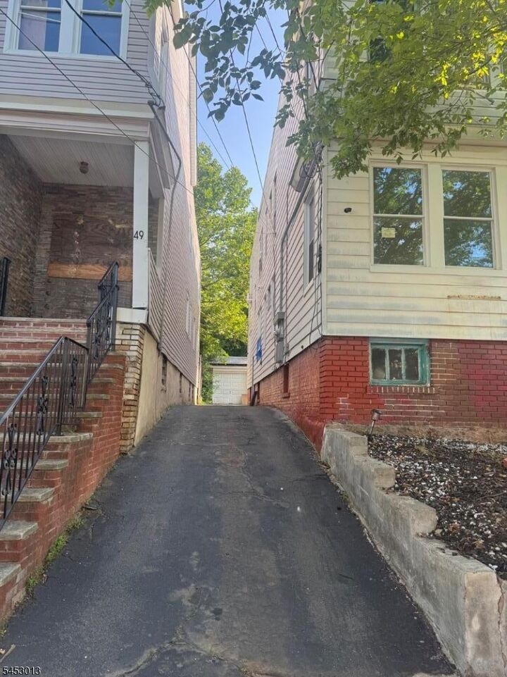 Property Photo: 47 Rose Ter NJ 07108