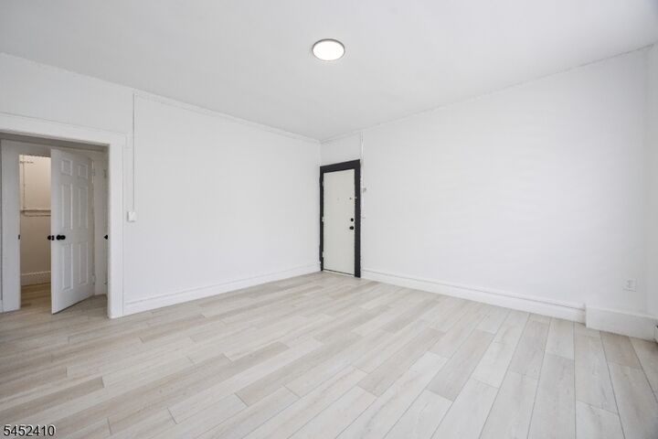 Property Photo:  463 21st St 3  NJ 07111 
