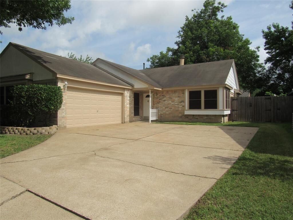 Property Photo: 22710 Leedstown Lane TX 77449
