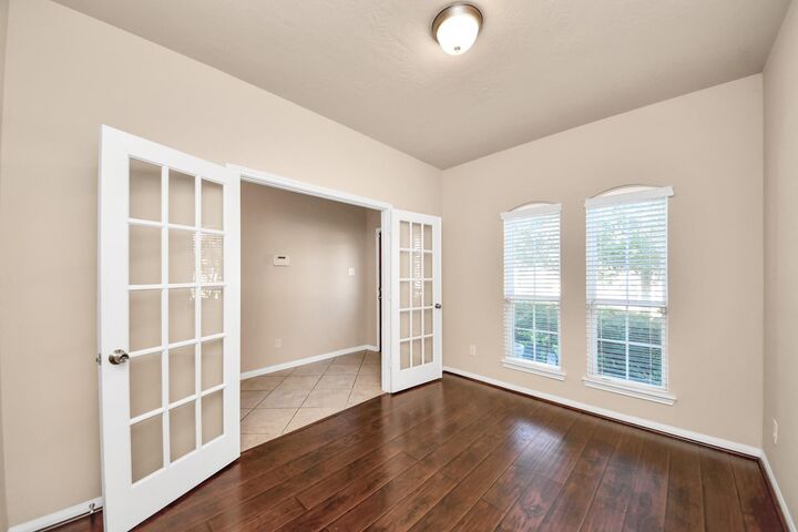 Property Photo: 3115 Lake Drive TX 77494