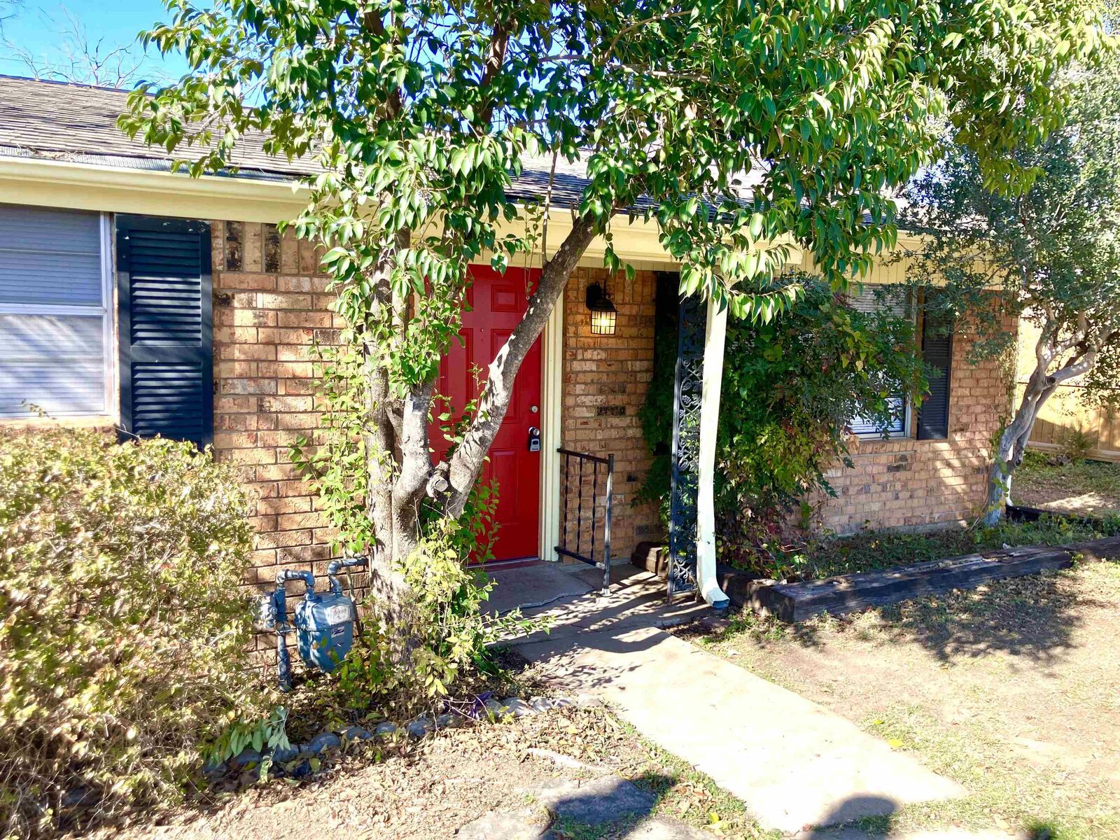 Property Photo:  1112B Northwood  TX 78654 