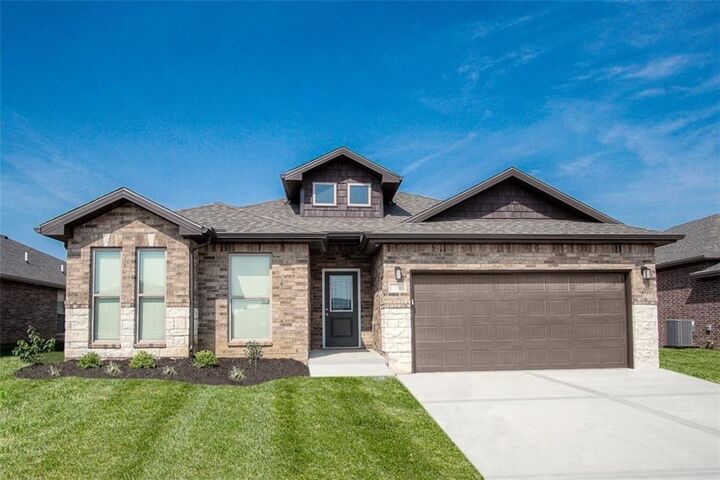 Property Photo: 25375 W 92nd Terrace KS 66227