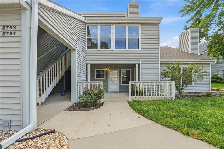 Property Photo:  8751 W 106th Terrace  KS 66212 
