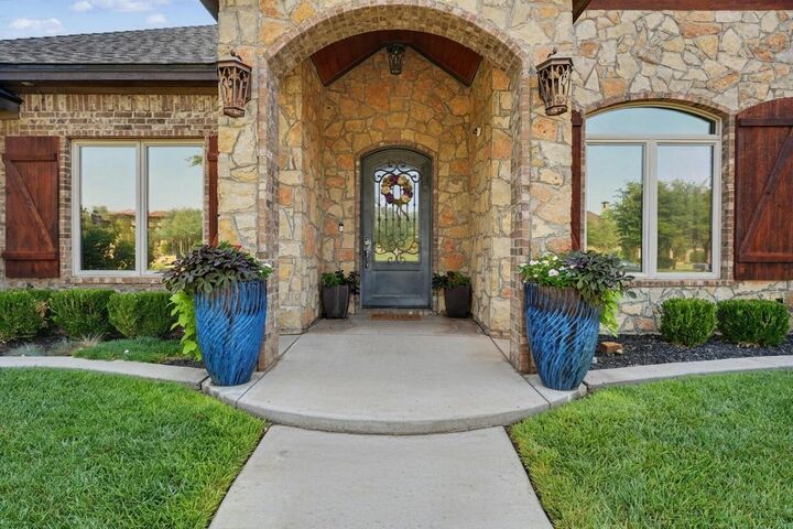 Property Photo: 9003 Juneau Avenue TX 79424