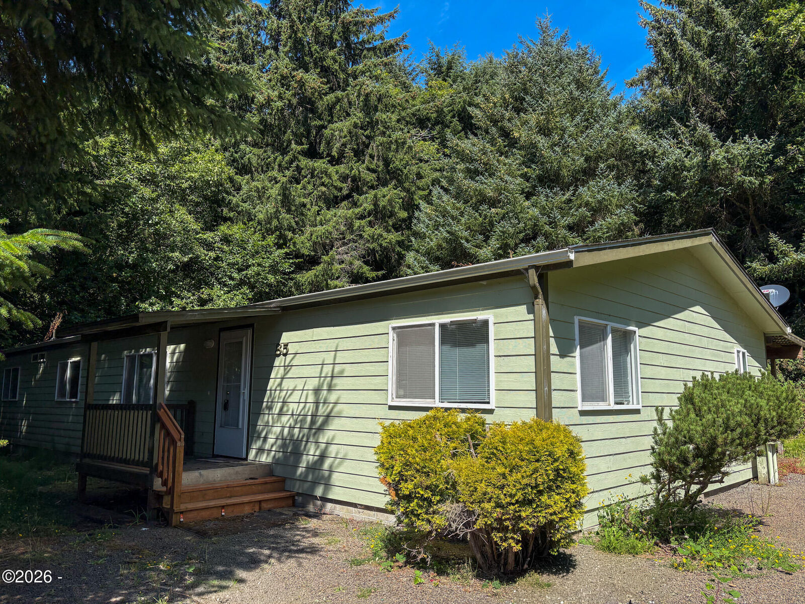 Property Photo:  85 Keene Ave Avenue  OR 97341 