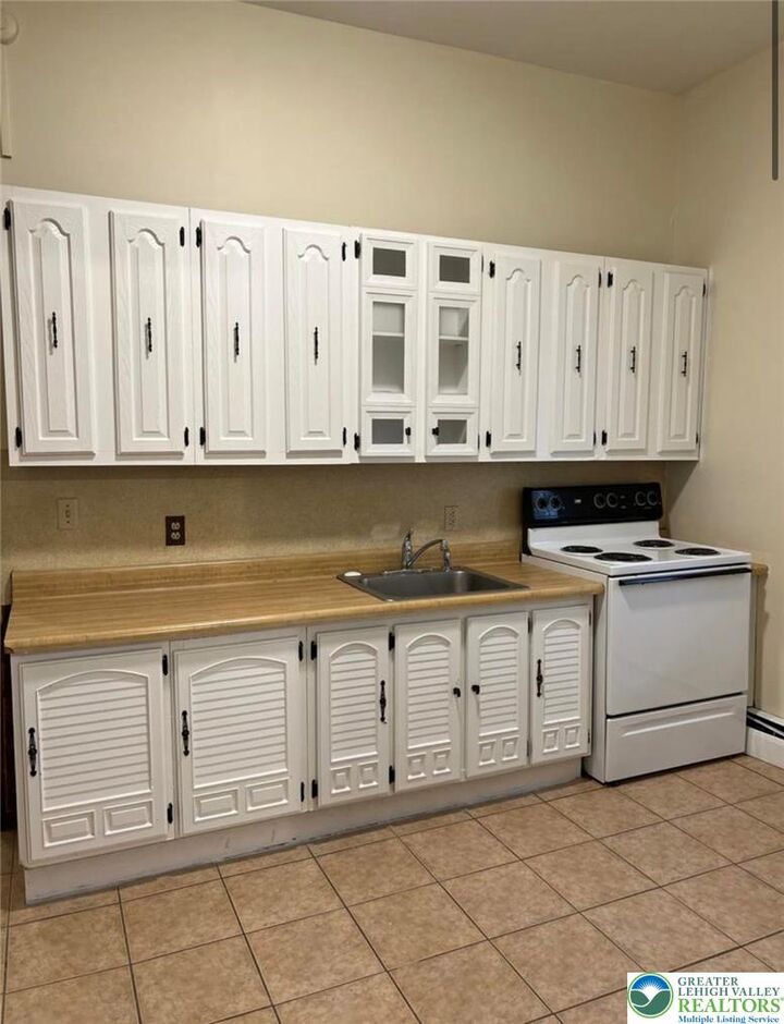 Property Photo: 228 Northampton Street 1 PA 18042
