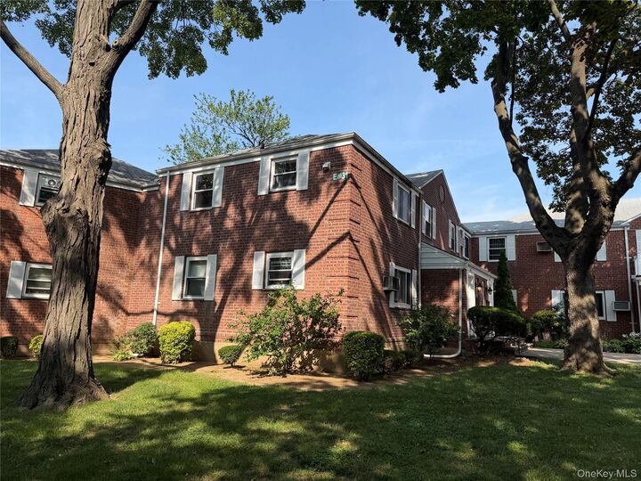 Property Photo: 255-49 75th Avenue 2nd Floor NY 11004