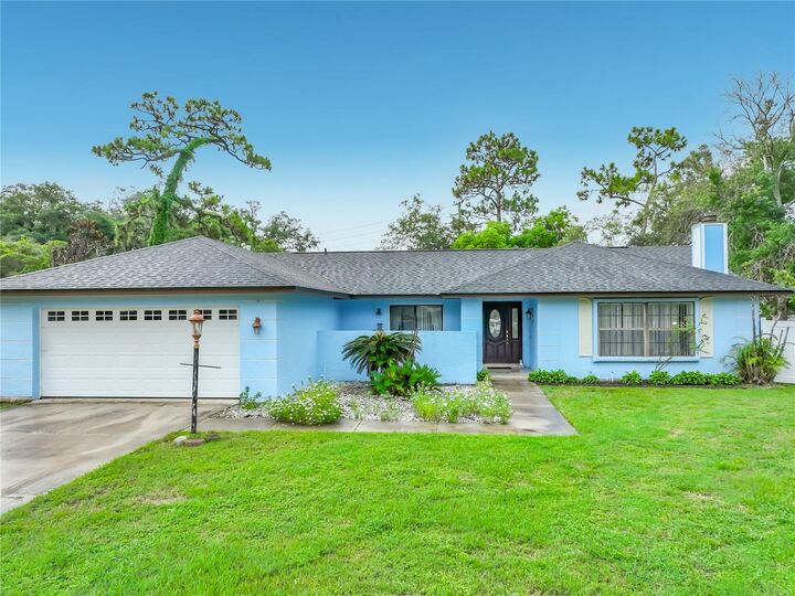 Property Photo: 9216 Amity Court FL 32817