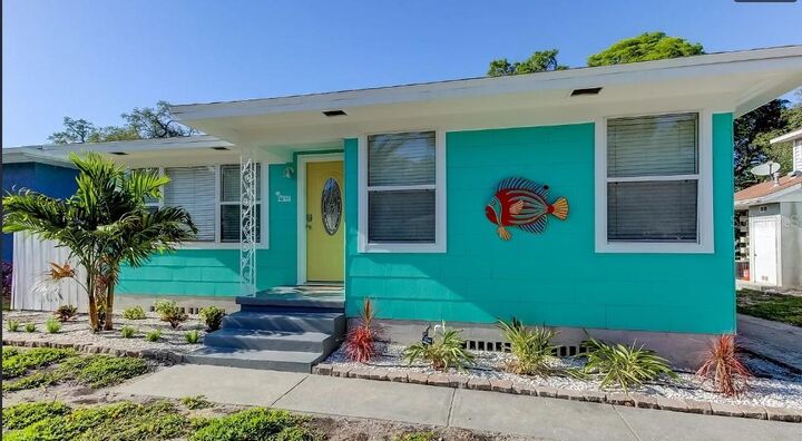 Property Photo: 1226 Sedeeva Circle S FL 33755