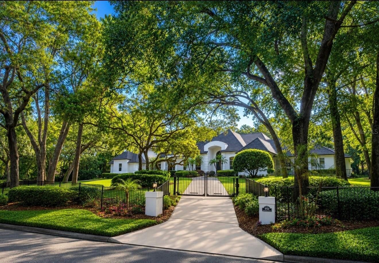 Property Photo:  950 Sweetwater Club Boulevard  FL 32779 