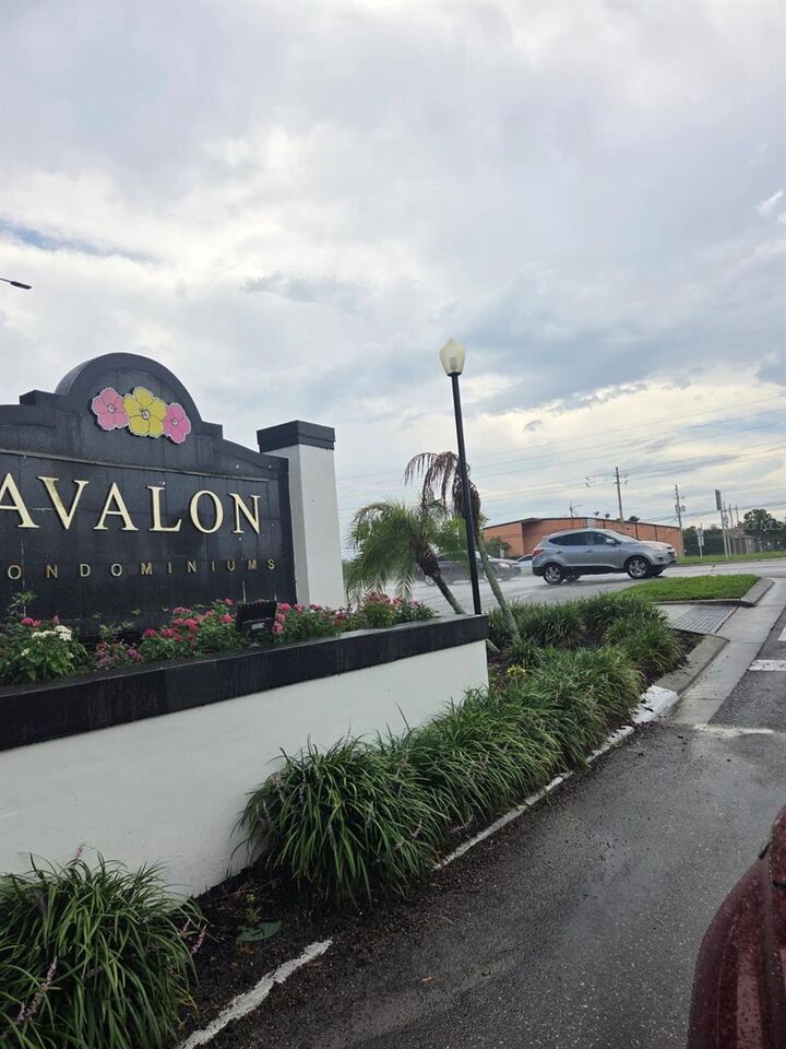 Property Photo: 4203 S Semoran Boulevard 4 FL 32822