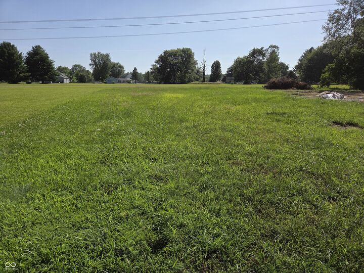 Property Photo:  1157 E Mohican Trail E  IN 47240 