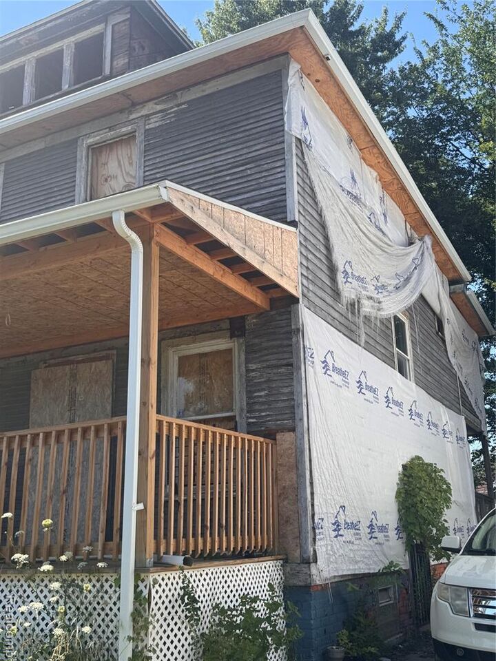 Property Photo: 192 W Grand MI 48203 3059