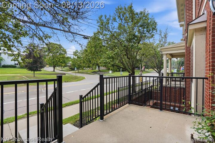 Property Photo: 480 Village Lane MI 48381 5103