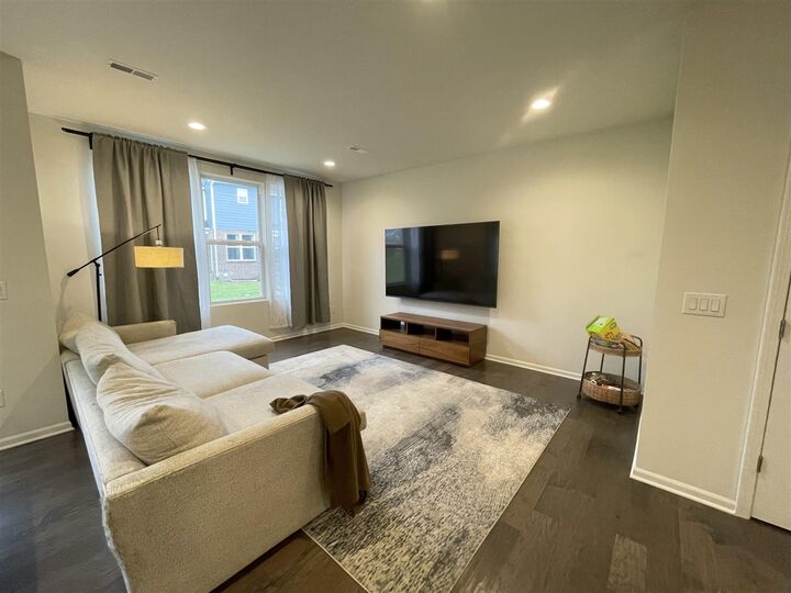 Property Photo:  43590 Chancellor Lane  MI 48375-3009 