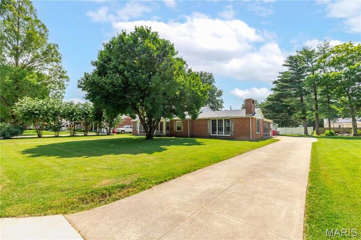 Property Photo: 915 Moore Avenue MO 63801