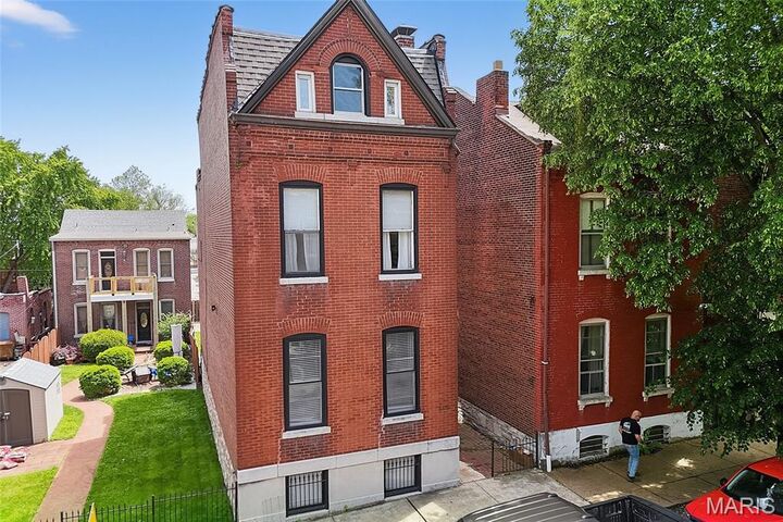Property Photo: 2432 McNair Avenue MO 63104
