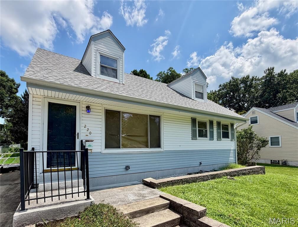 Property Photo:  220 S Lafayette Street  MO 63031 
