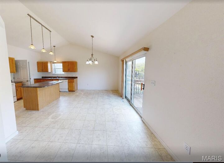 Property Photo: 975 William And Mary Court MO 63012