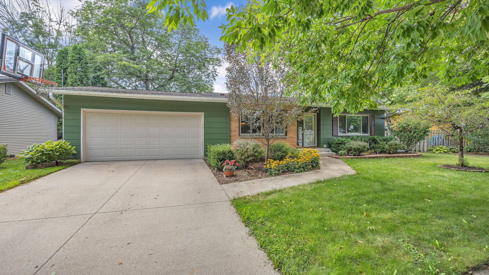 Property Photo: 70 Cherry Ln WI 54935