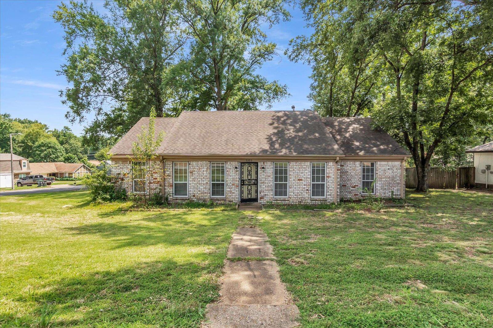 Property Photo:  5393 Banbury Ave  TN 38135 
