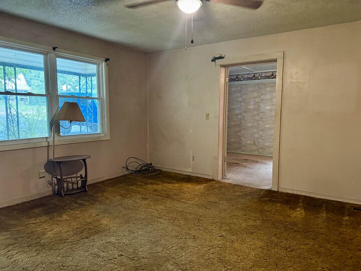 Property Photo:  1215 Foster Rd  TN 38310 