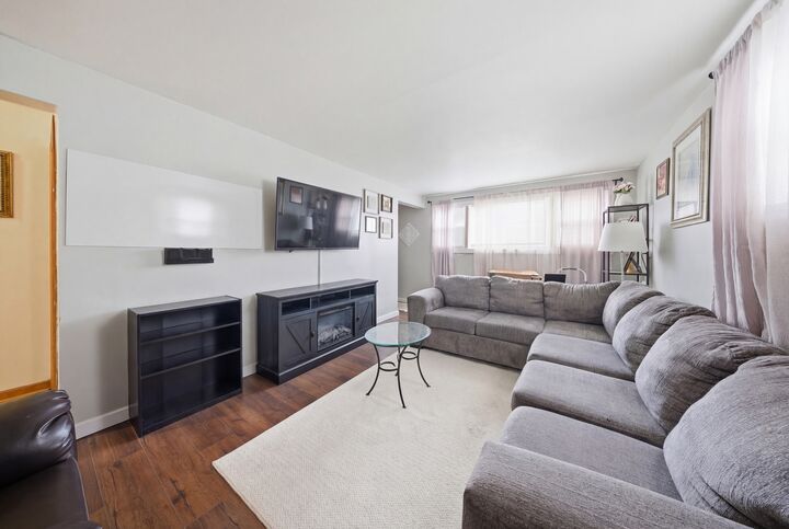 Property Photo: 7426 W 62nd Place IL 60501