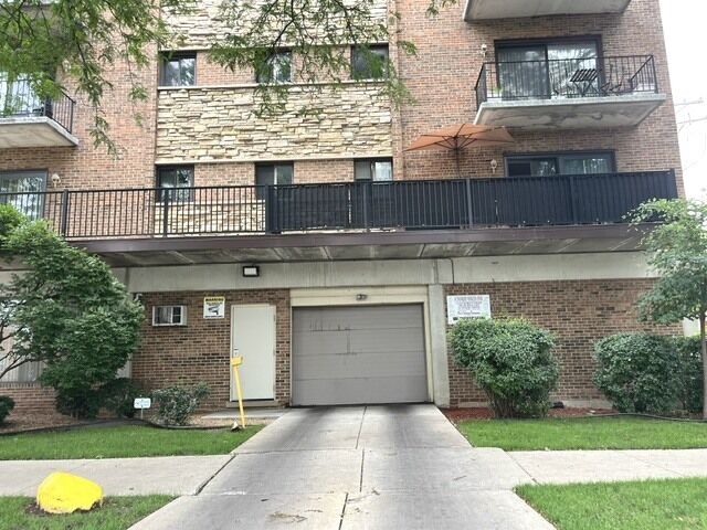 Property Photo: 2317 N Neva Avenue 304A IL 60707