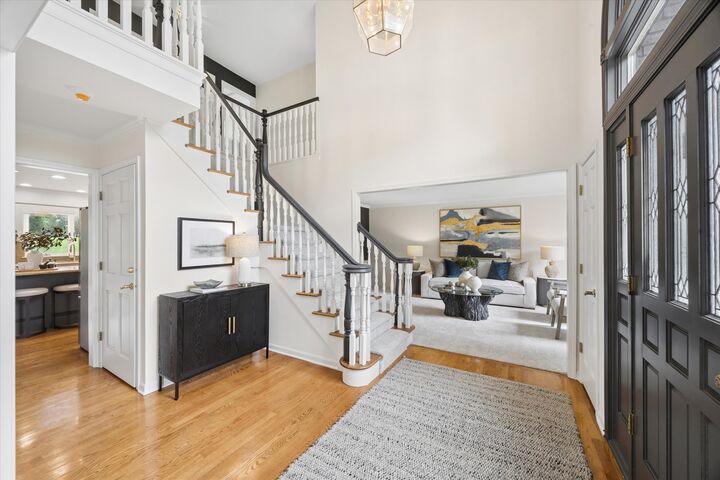 Property Photo: 4012 Broadmoor Circle IL 60564
