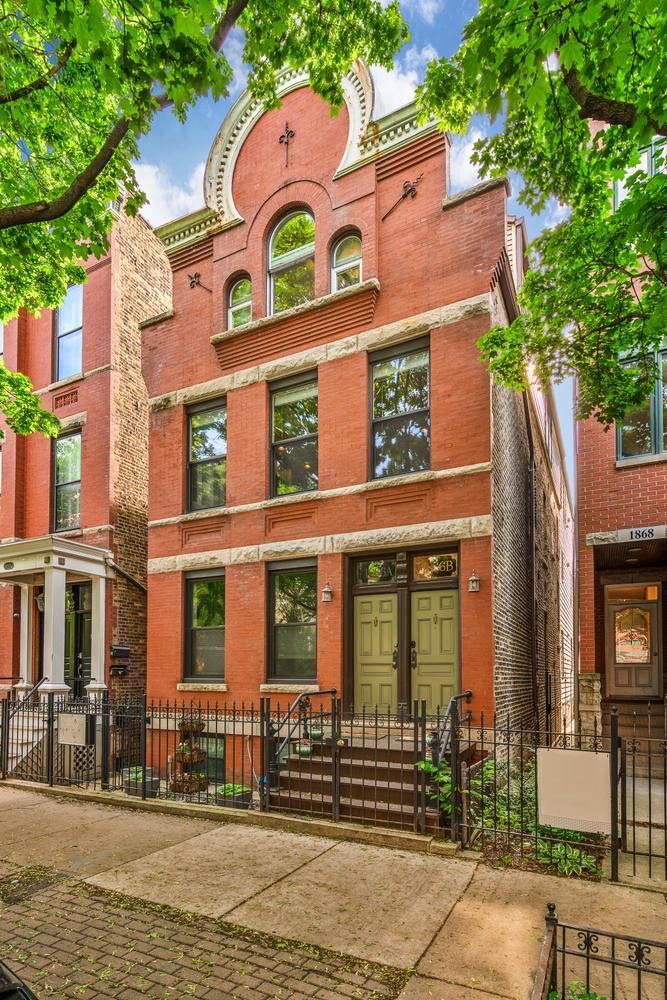 Property Photo:  1866 N Sheffield Avenue C  IL 60614 