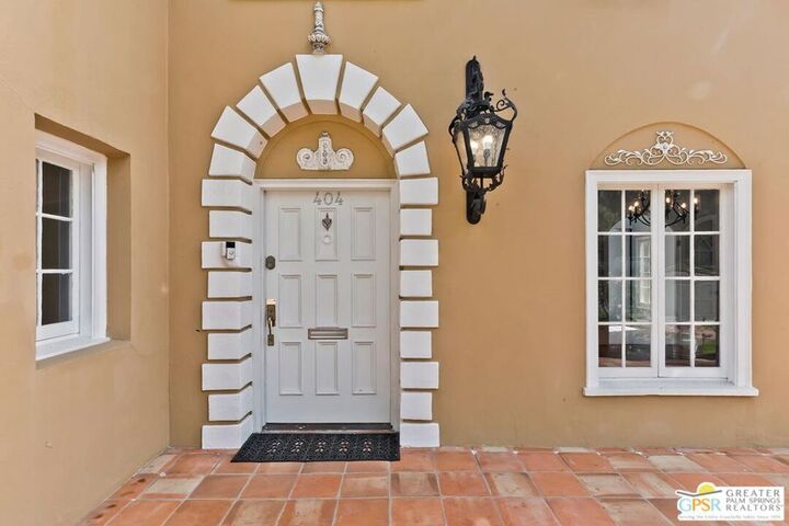 Property Photo:  404 E Randolph Street  CA 91207 