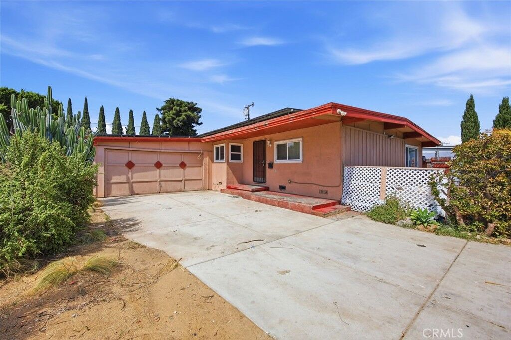 Property Photo: 8311 Washington Street CA 90621