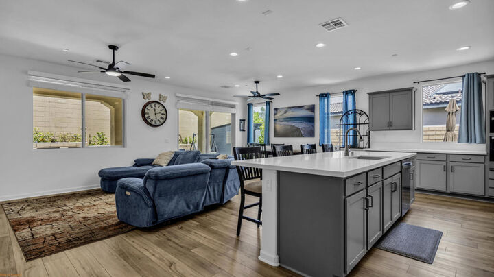 Property Photo: 39810 Felicita Parkway CA 92211