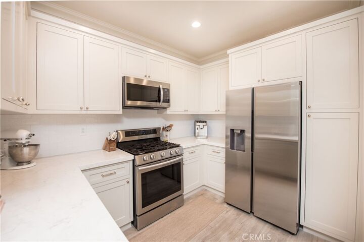 Property Photo: 7881 E Horizon View CA 92808