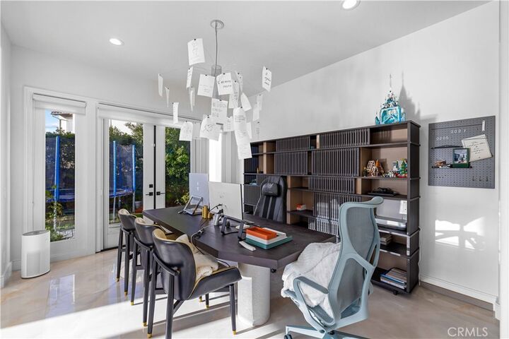 Property Photo:  37 Vista Luci  CA 92657 
