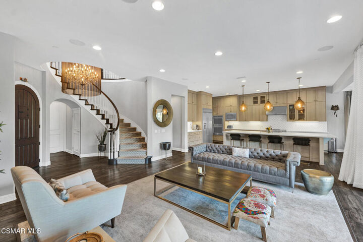 Property Photo:  20511 Lantana Court  CA 91326 