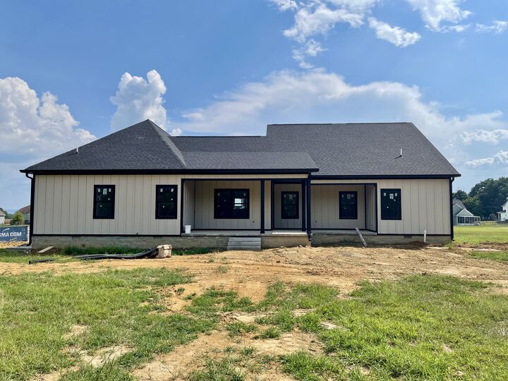 Property Photo: 90 Pine Bluff Ct TN 37398