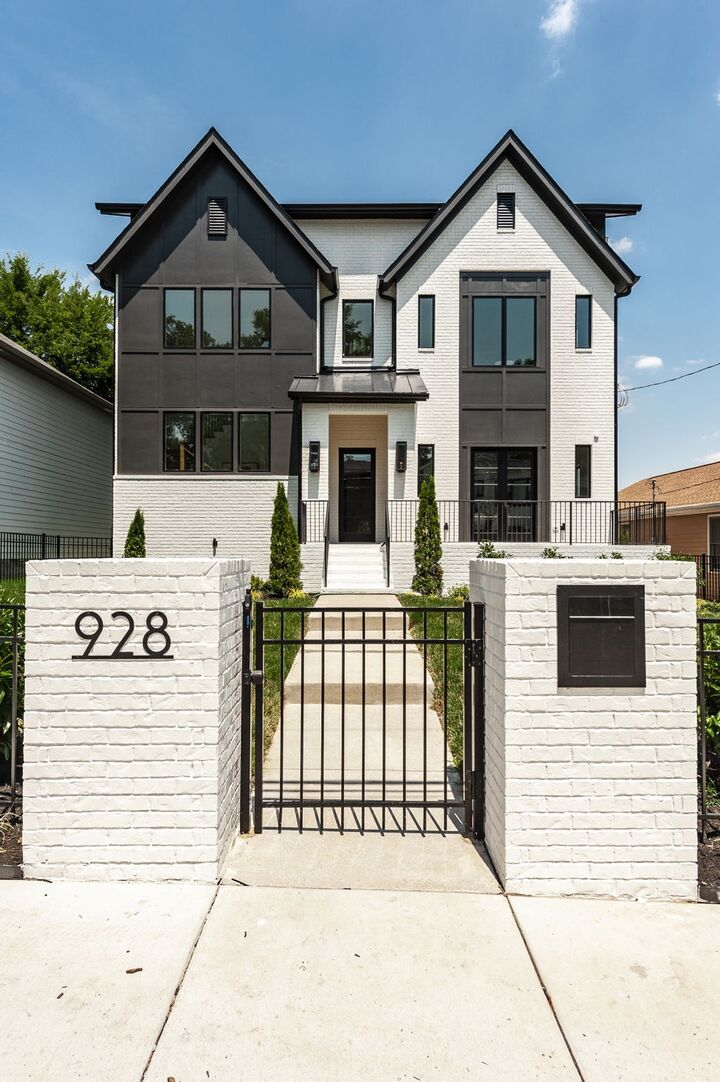 Property Photo: 928 11th Ave N TN 37208