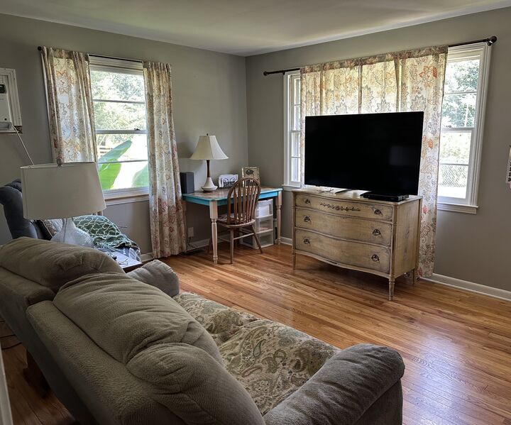 Property Photo:  124 Joyce Ln  TN 37015 