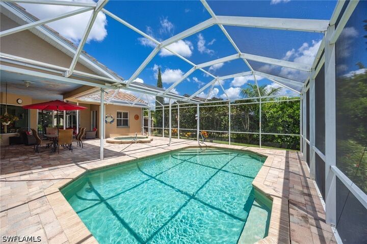 Property Photo: 195 Palmetto Dunes Circle FL 34113