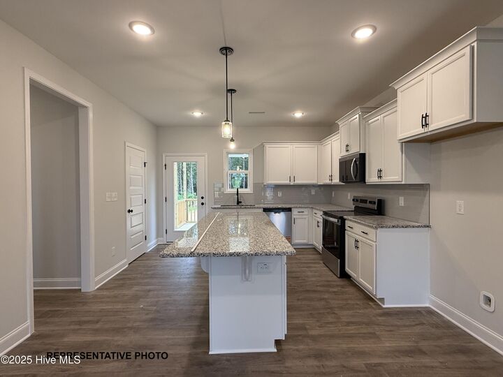 Property Photo: 113 Beebalm Run NC 28334
