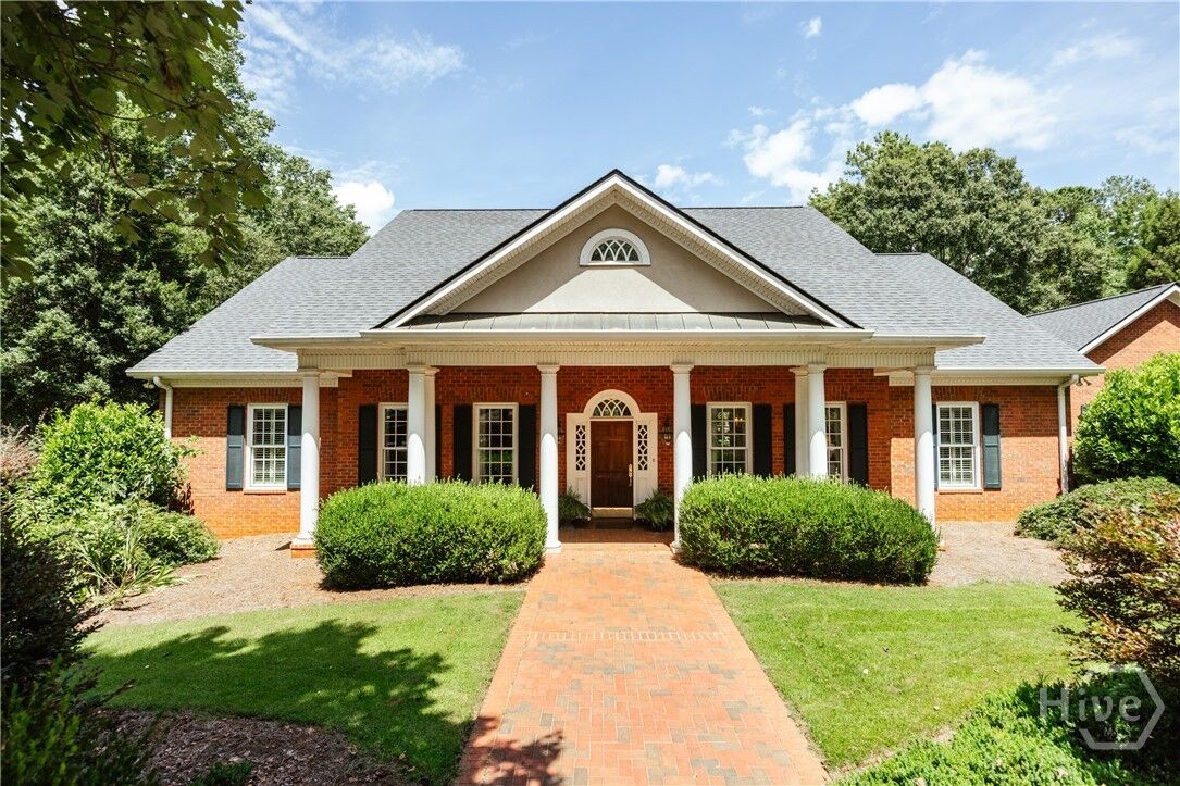 Property Photo: 1781 Wild Azalea Lane GA 30606